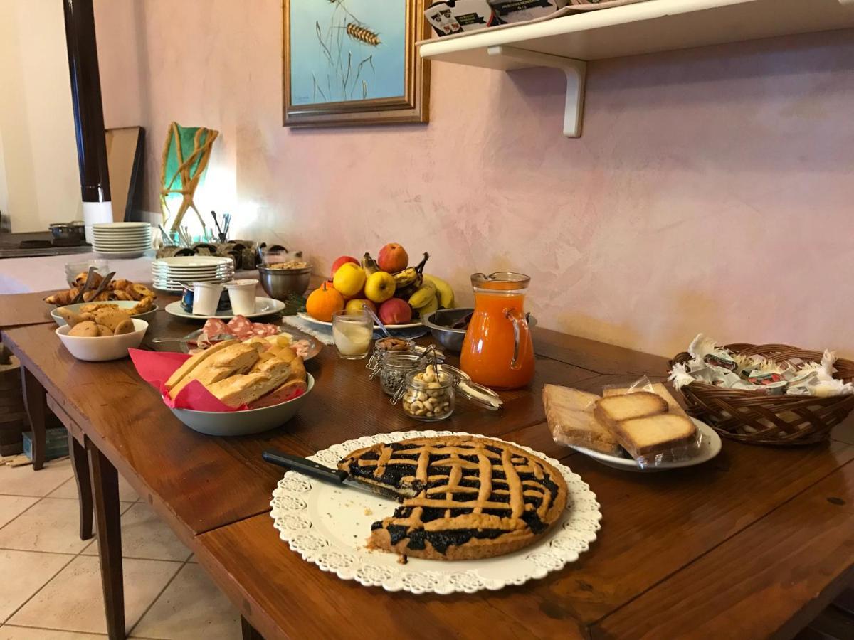 La Buca Delle Fate Ristorante Albergo Pievepelago Luaran gambar