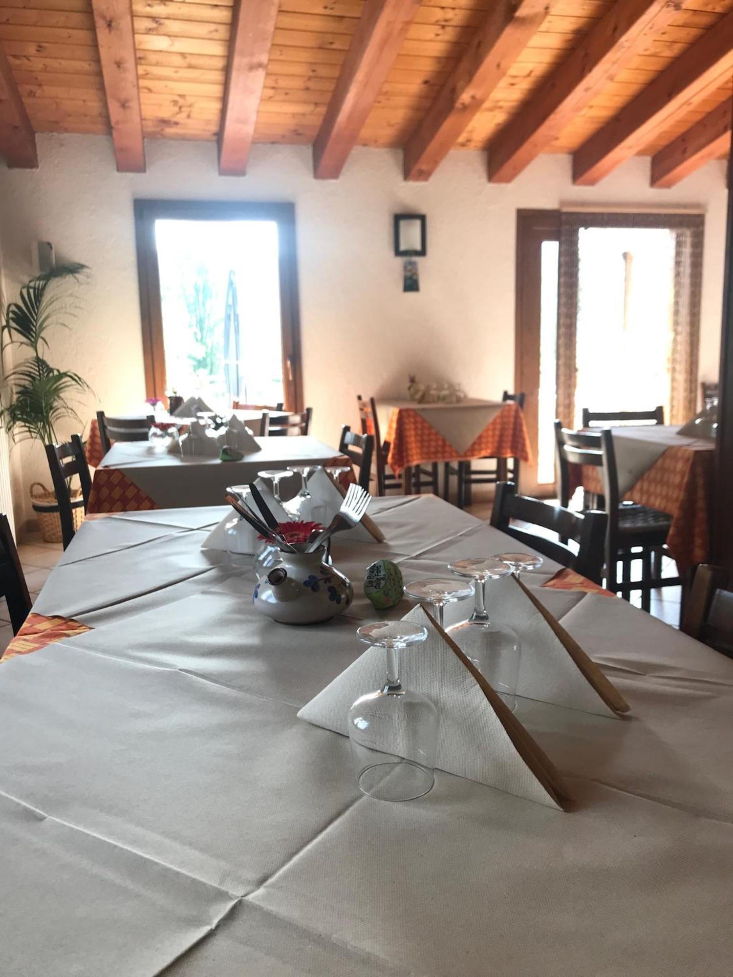 La Buca Delle Fate Ristorante Albergo Pievepelago Luaran gambar
